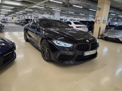 BMW M8