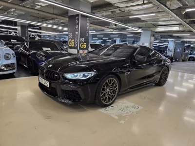 BMW M8
