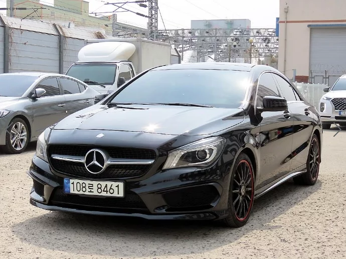 Mercedes-Benz CLA-Class