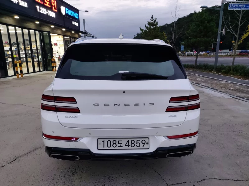 Genesis GV80