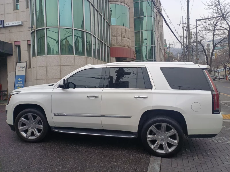 Cadillac Escalade