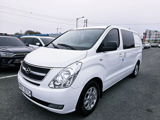 Hyundai Grand Starex