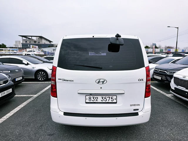Hyundai Grand Starex