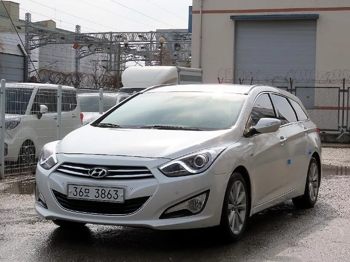 Hyundai I40