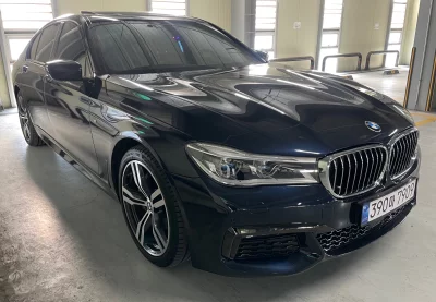 BMW 7-Series