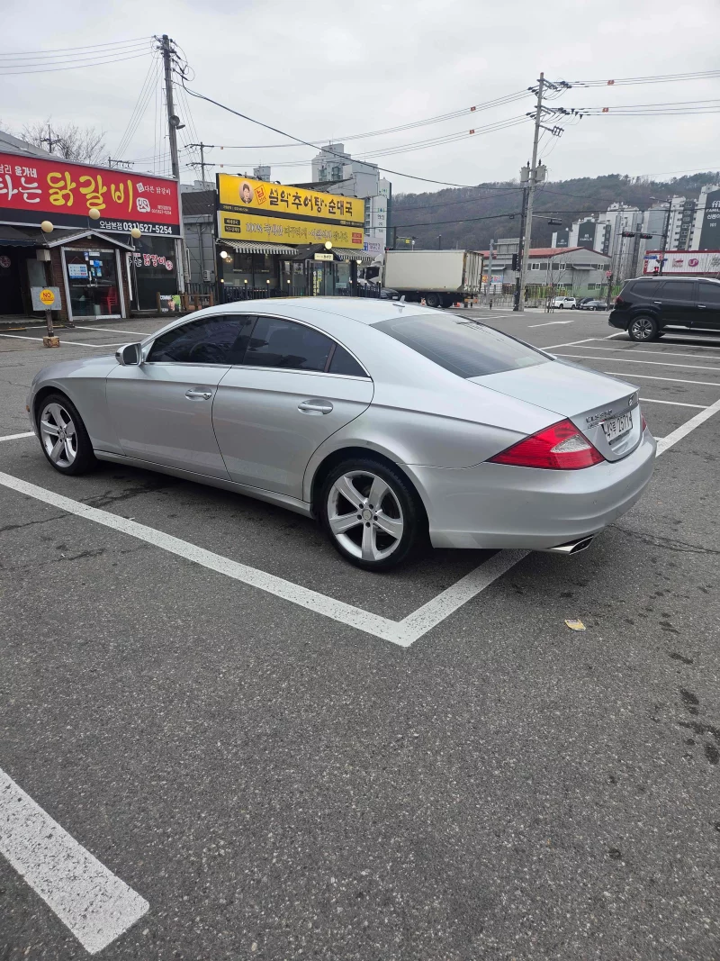 Mercedes-Benz CLS-Class