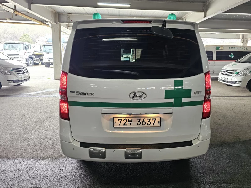 Hyundai Grand Starex