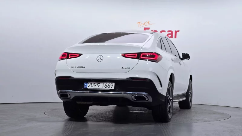 Mercedes-Benz GLE-Class