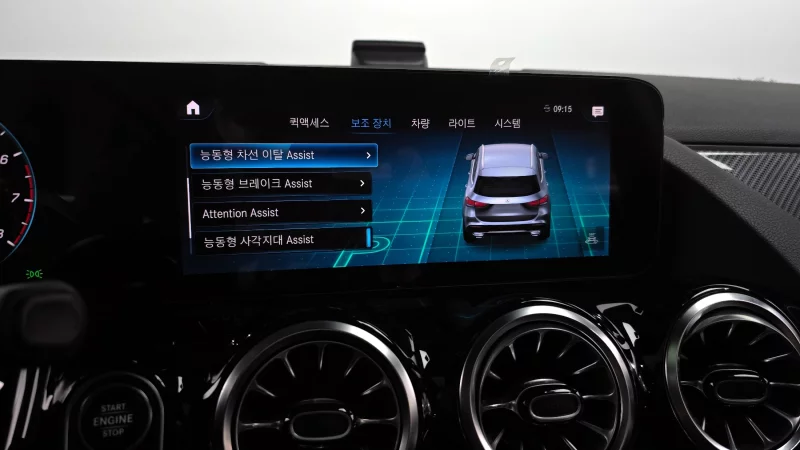 Mercedes-Benz GLA-Class