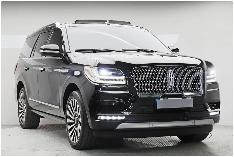 Lincoln NAVIGATOR