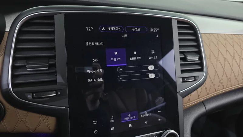 Renault SM6