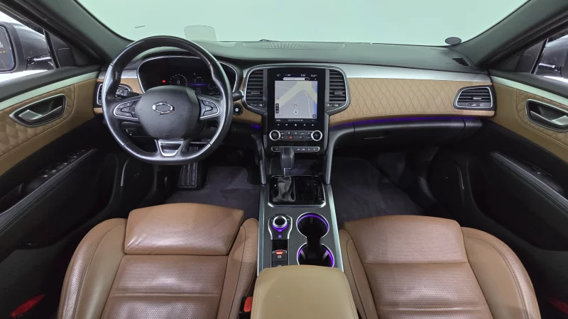 Renault SM6