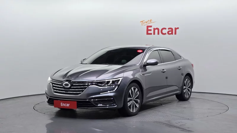 Renault SM6
