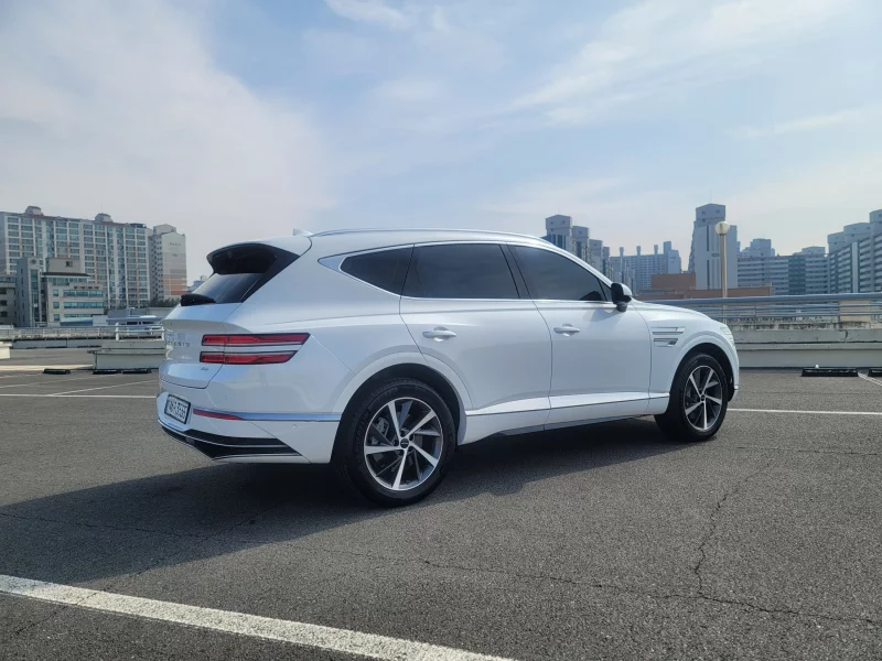 Genesis GV80