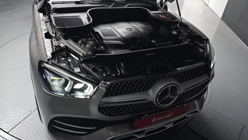 Mercedes-Benz GLE-Class