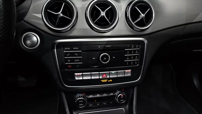 Mercedes-Benz GLA-Class