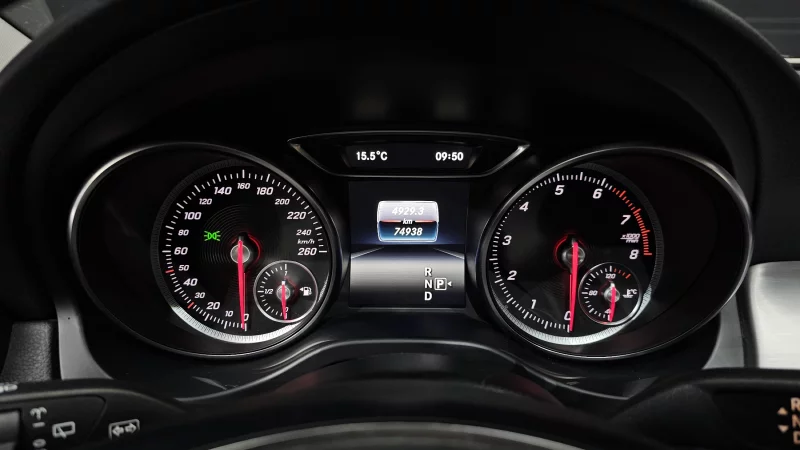 Mercedes-Benz GLA-Class