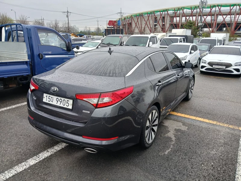 Kia K5