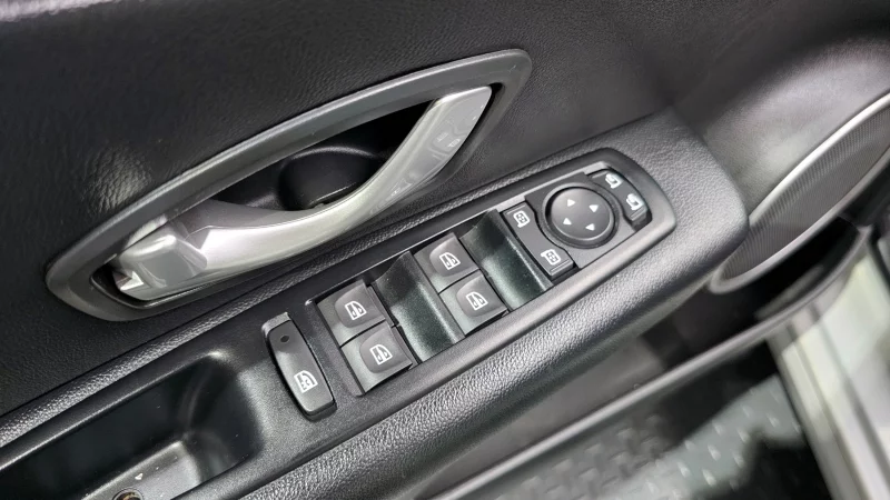 Renault SM3