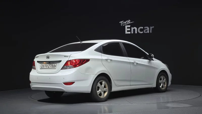 Hyundai Accent