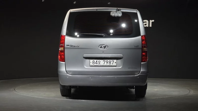 Hyundai Grand Starex