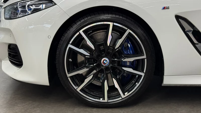 BMW 8-Series