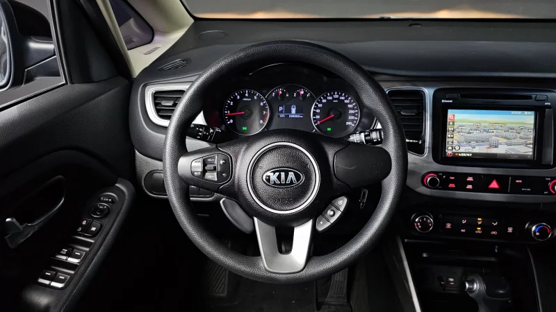 Kia Carens