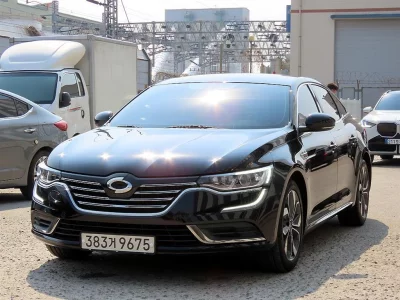Renault SM6