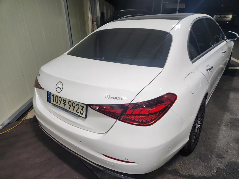 Mercedes-Benz C-Class