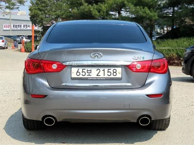 Infiniti Q50