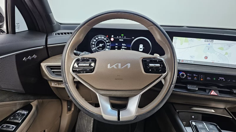 Kia K8