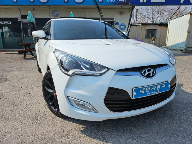 Hyundai Veloster