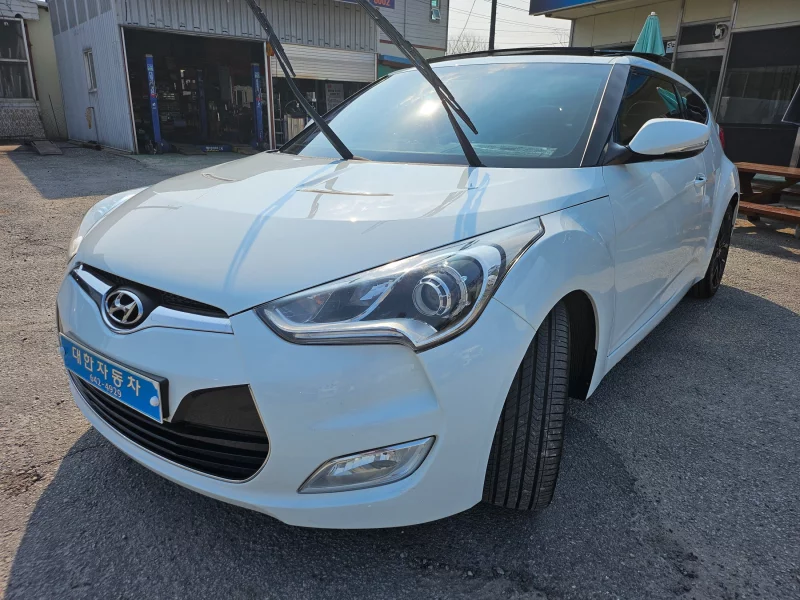 Hyundai Veloster