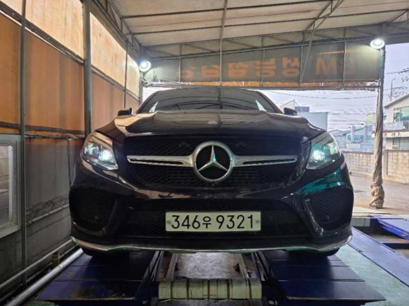 Mercedes-Benz GLE-Class