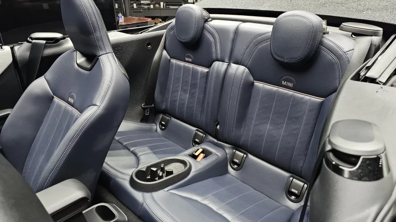 MINI Cooper Convertible