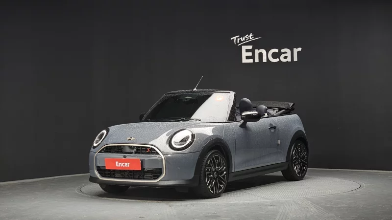MINI Cooper Convertible