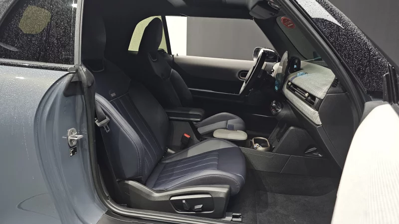 MINI Cooper Convertible