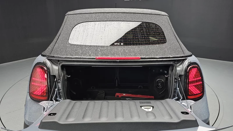 MINI Cooper Convertible