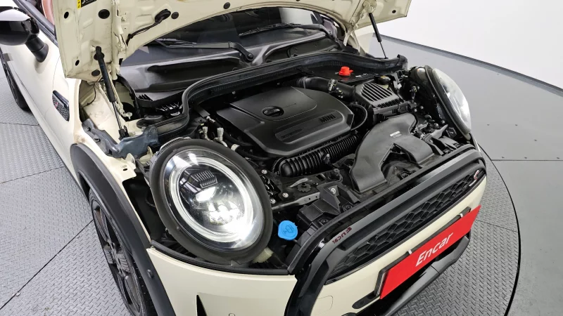 MINI Cooper Convertible