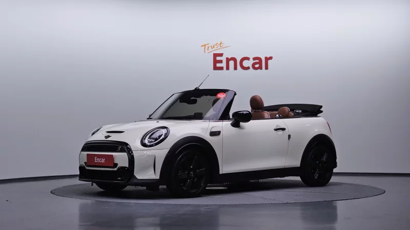 MINI Cooper Convertible