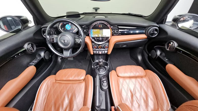 MINI Cooper Convertible