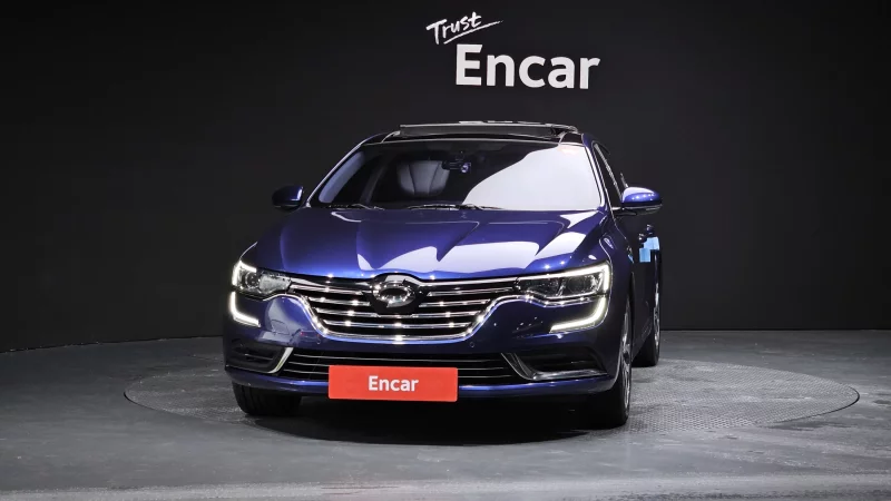 Renault SM6
