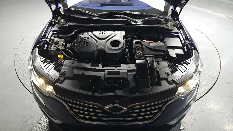 Renault SM6