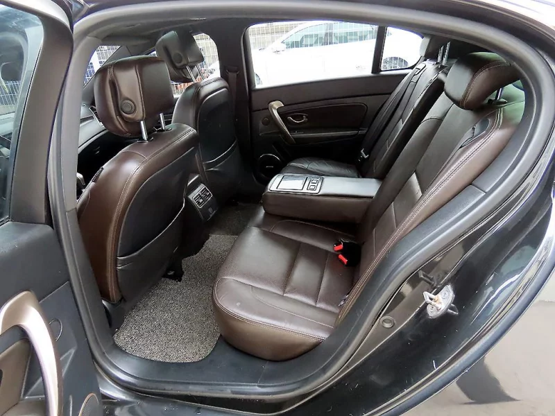Renault SM5