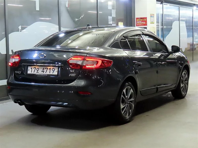 Renault SM3