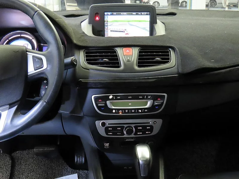 Renault SM3