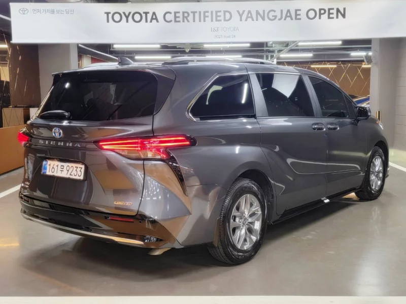 Toyota Sienna