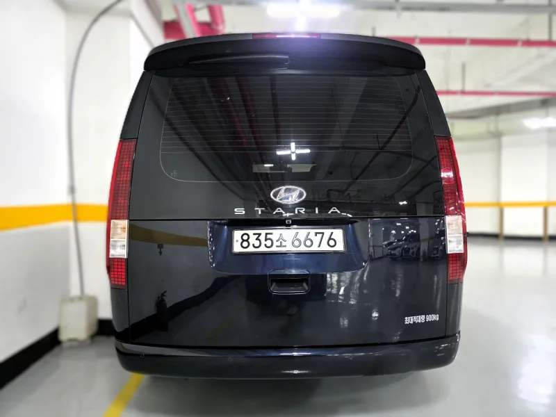 Hyundai Staria
