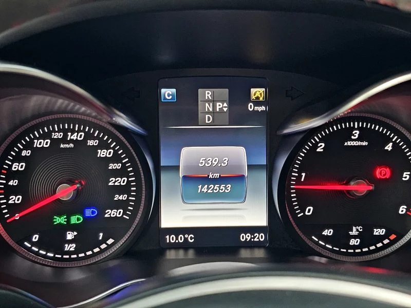 Mercedes-Benz C-Class