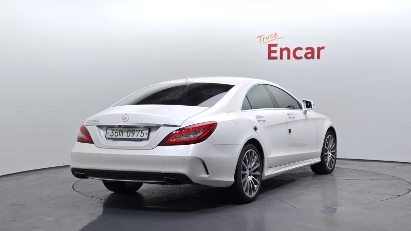 Mercedes-Benz CLS-Class